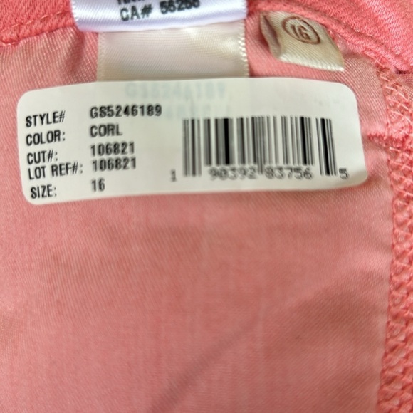 JEN7 by 7 For All Mankind Pink Frayed Hem Denim Shorts - Picture 6 of 10